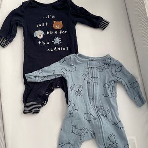 Carter’s two set long sleeve Pjs. 3M
